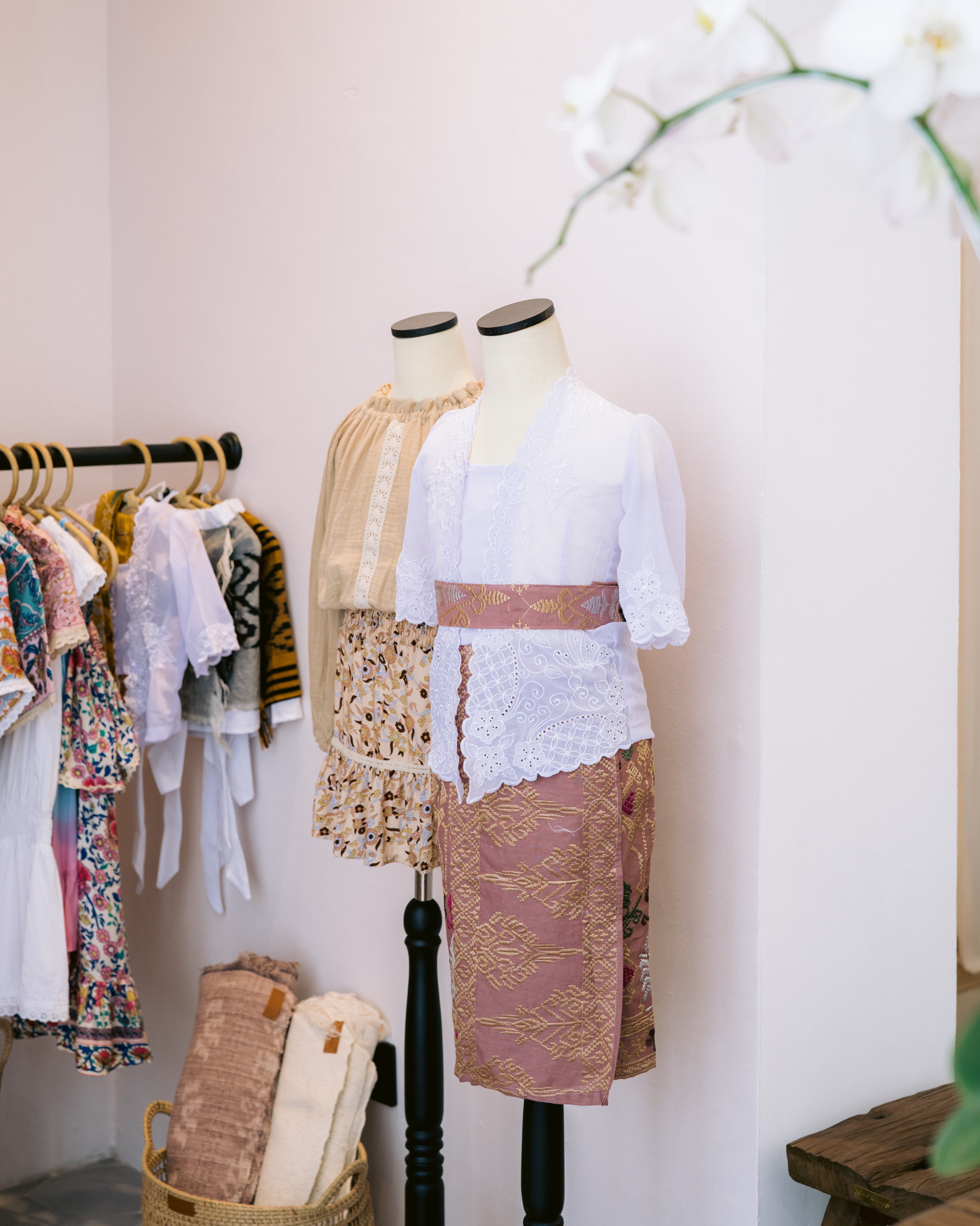 How to Style Bali Iconic Clothing for Any Occasion – LokalKonsep Guide