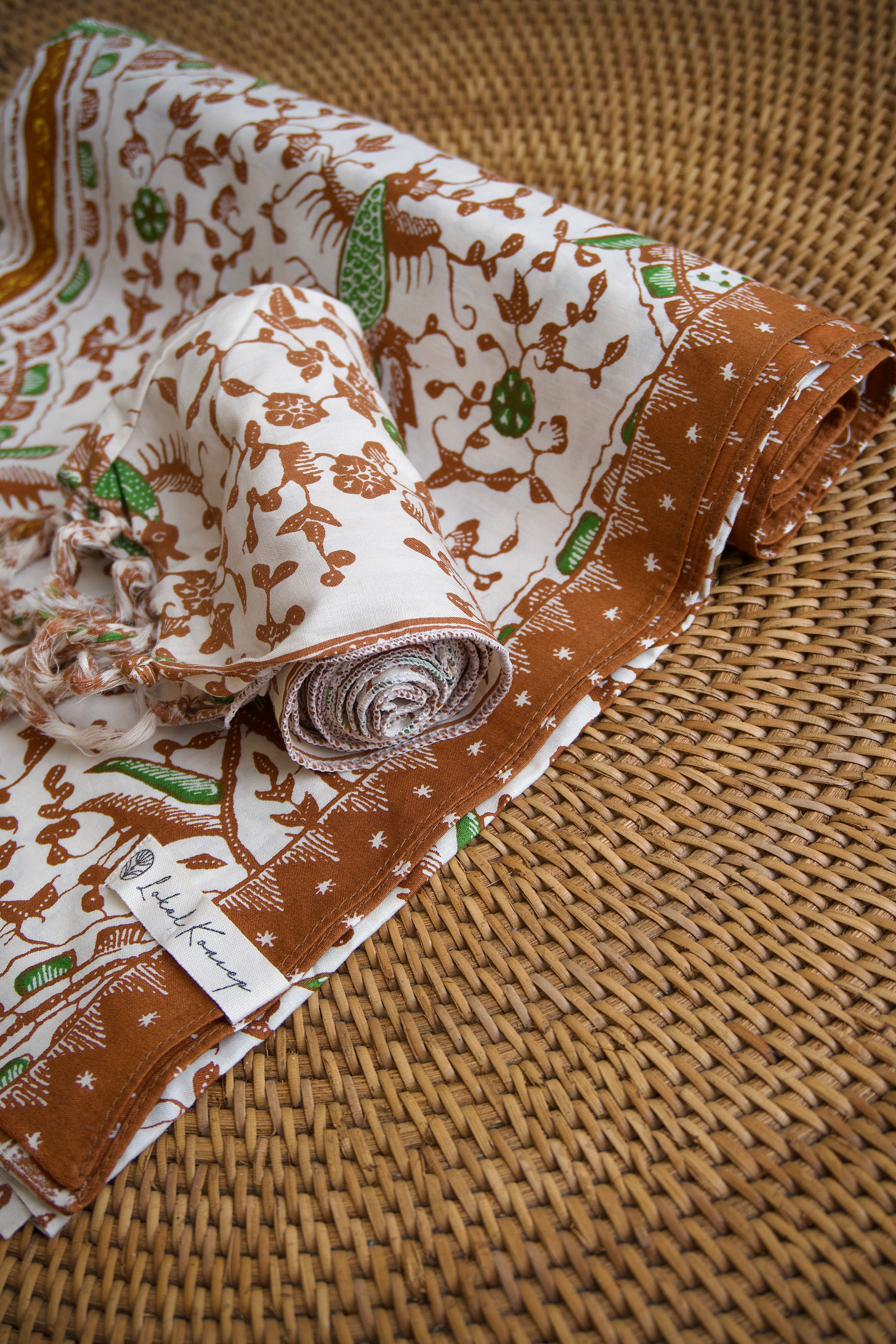 Sarong Wulan Set
