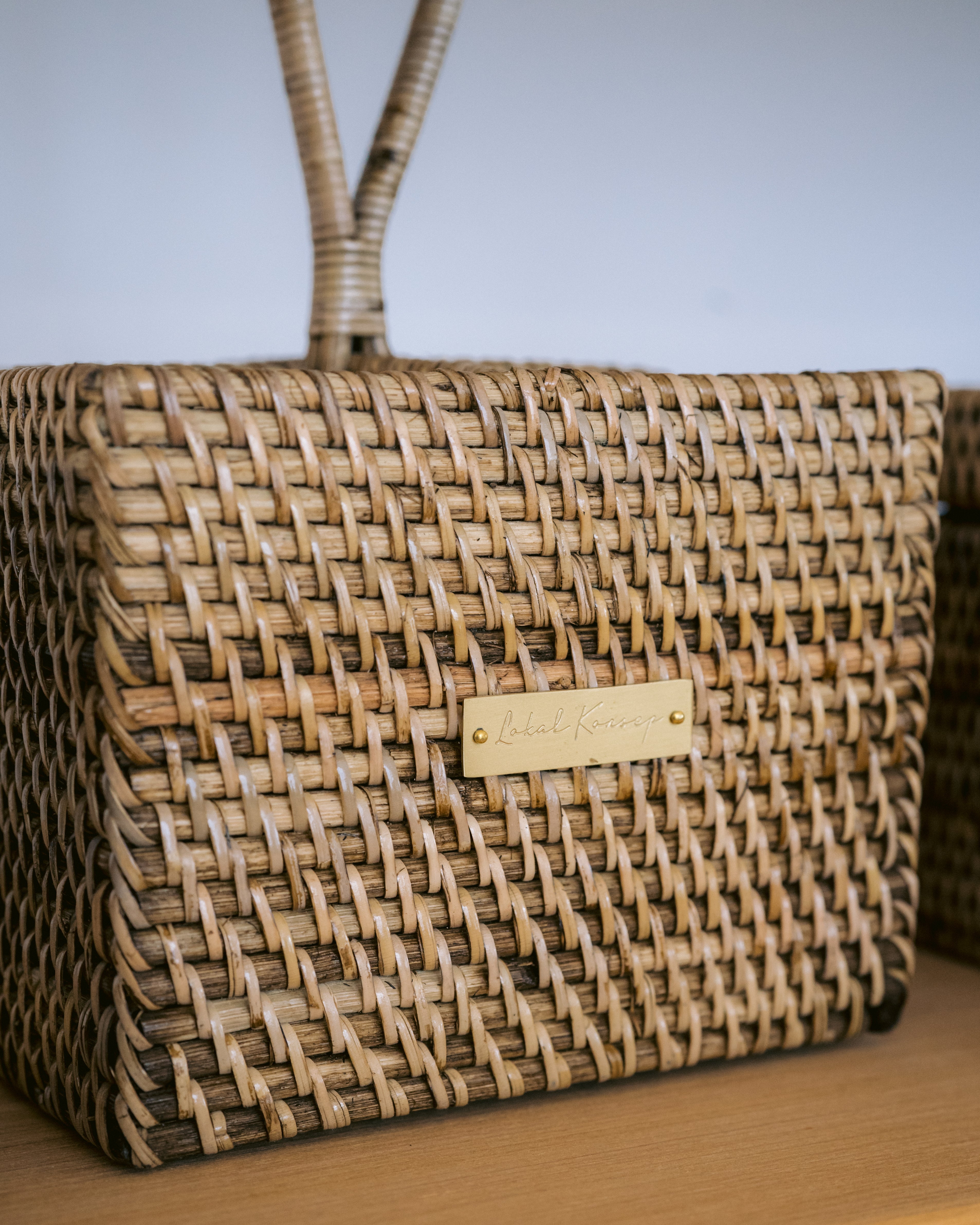 Lombok Bottle Basket