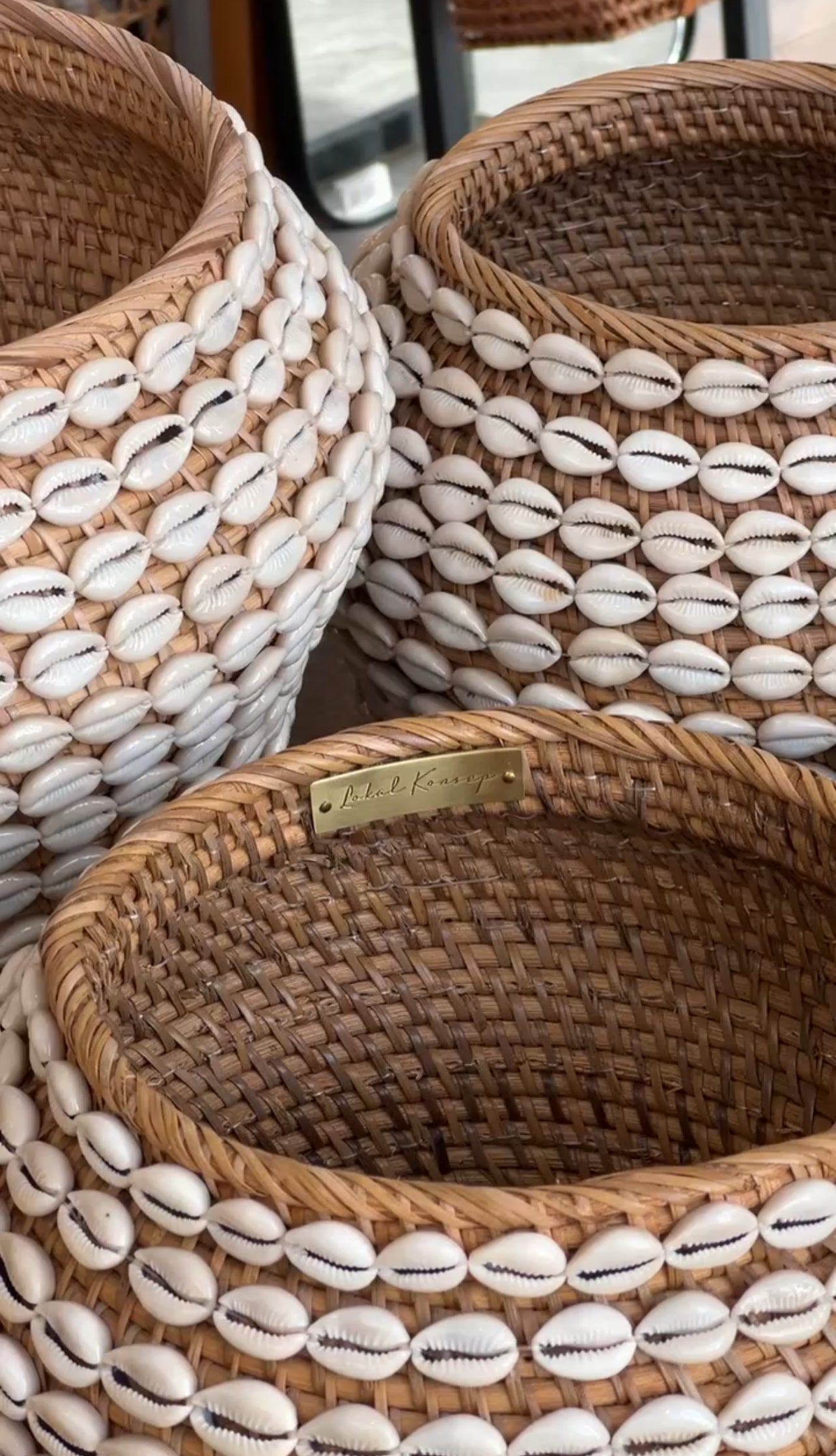 Basket Full Shell