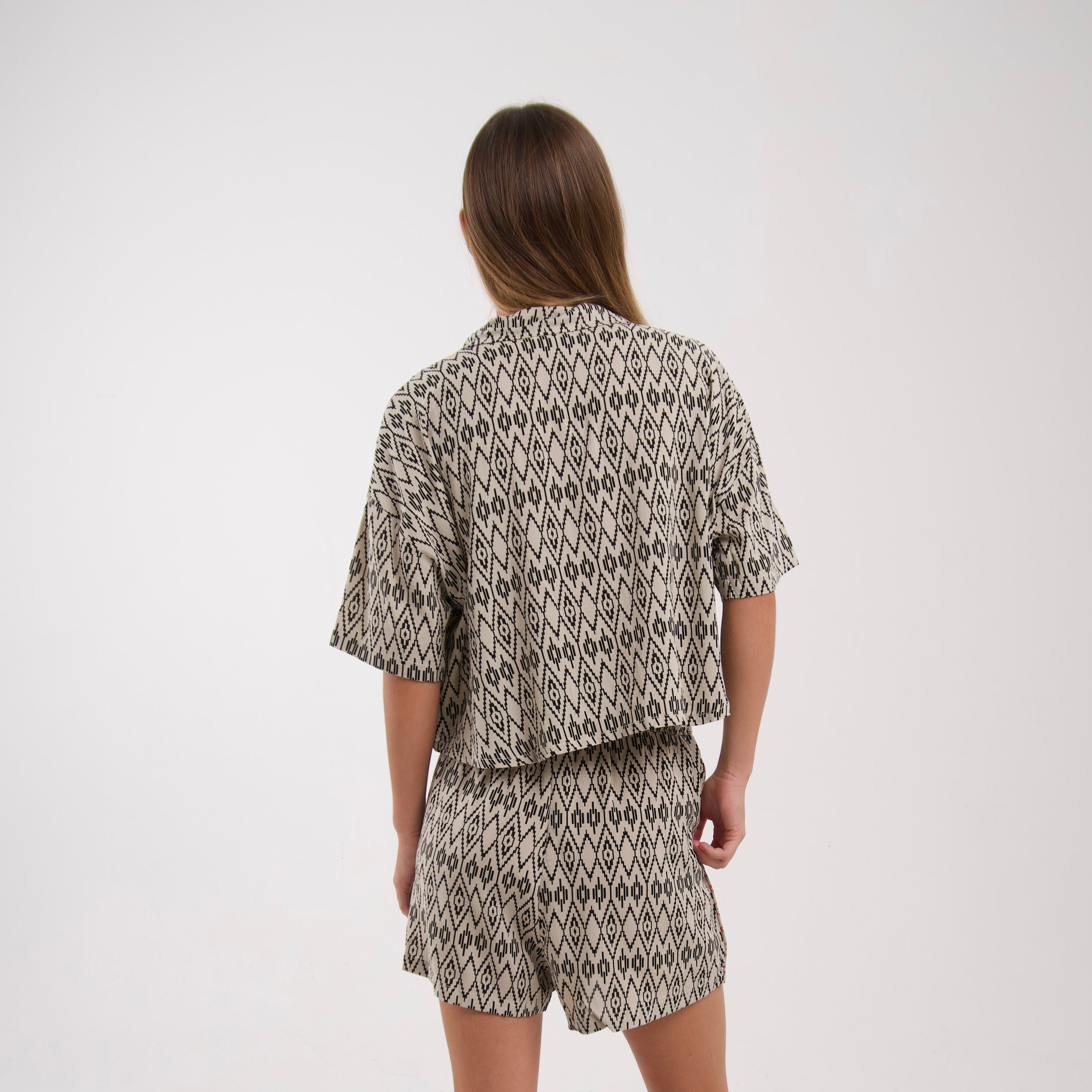 Sumba Cropshirt